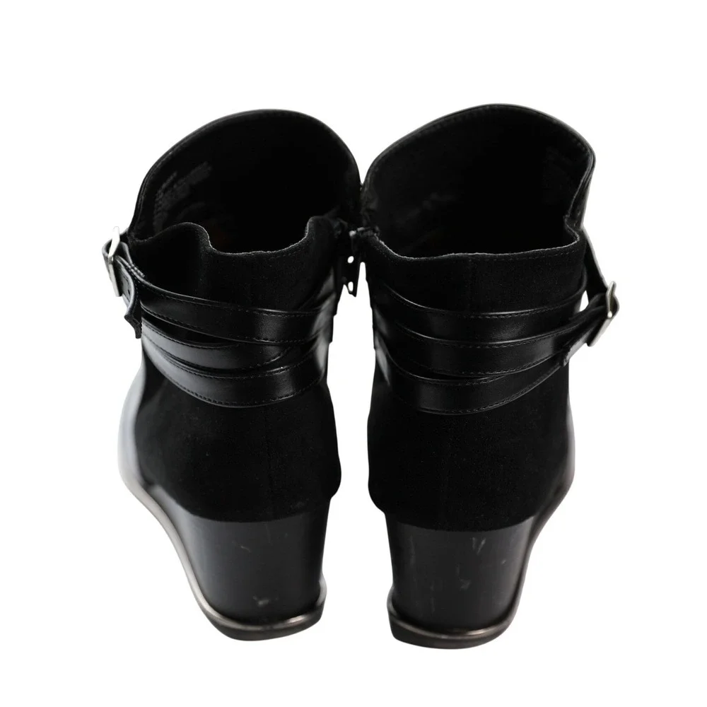 Steve‎ Madden Chrissy Black Wedge Ankle Boots Buckle Strap Mixed Media Size 6M